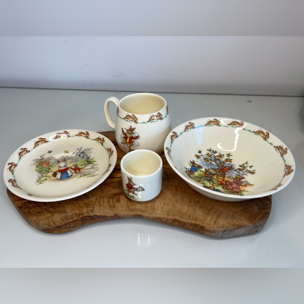 Bunnykins Vintage Royal Doulton 4 Pc. Dish Set ~ Bone China ~ England